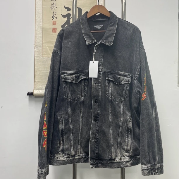 Balenciaga巴黎世家乐队牛仔夹克 H1306 尺码：2 衣长76 胸围75