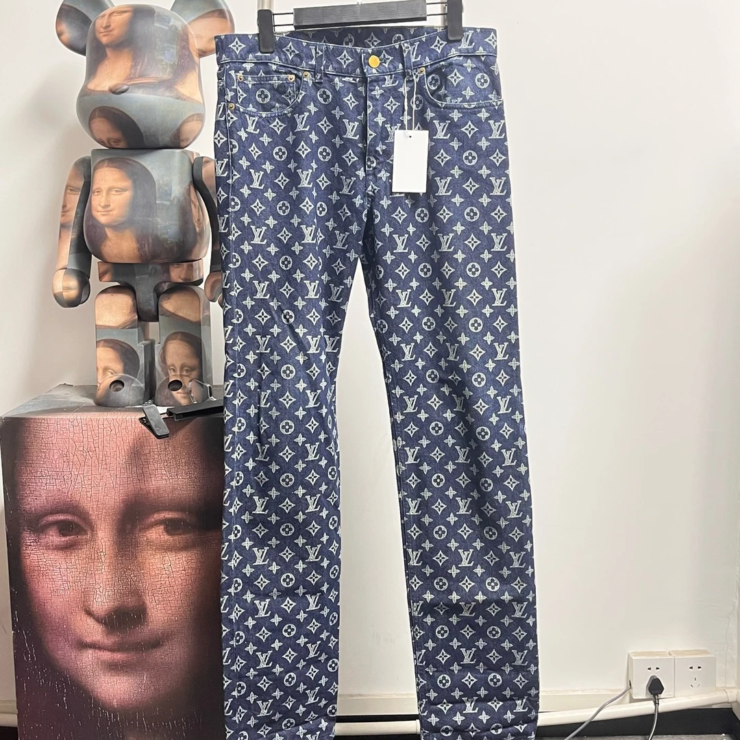 99新 Lv满印牛仔裤 H0801 尺码：30 裤长112腰围43