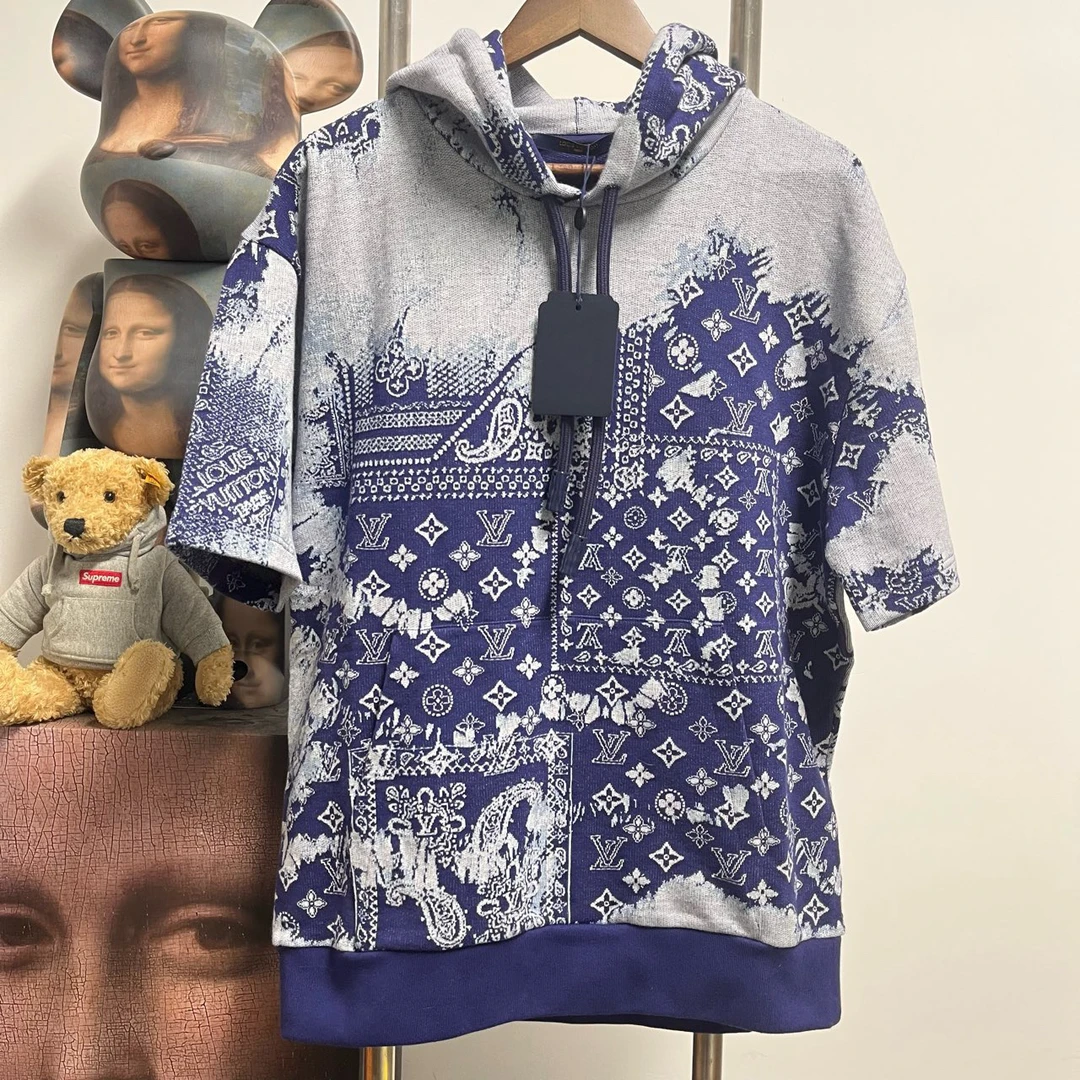 Louis Vuitton Lv腰果花短袖帽衫 尺码L衣长70胸围60新旧全新带吊