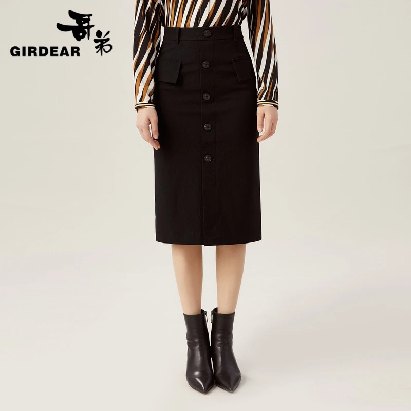 GIRDEAR/哥弟【商场同款】 高腰复古单排装饰扣半裙气质1200308优雅