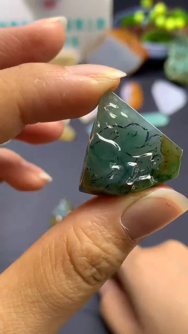 【闪购商品】定制翡翠未镶嵌