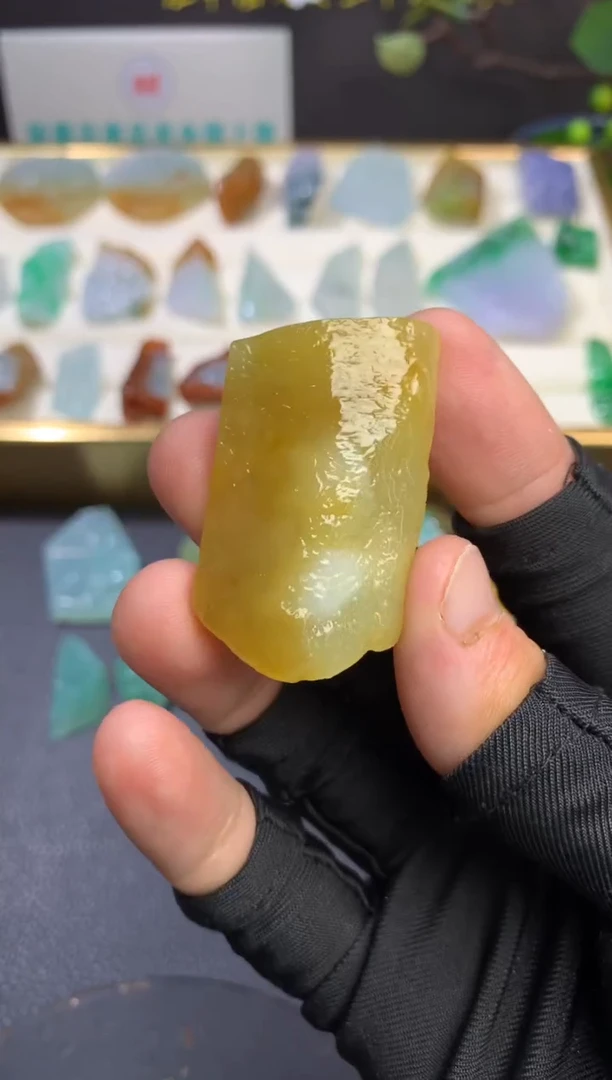 【闪购商品】定制翡翠未镶嵌
