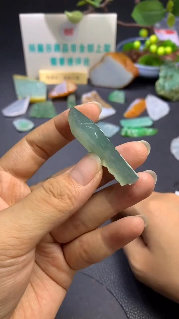 【闪购商品】定制翡翠未镶嵌