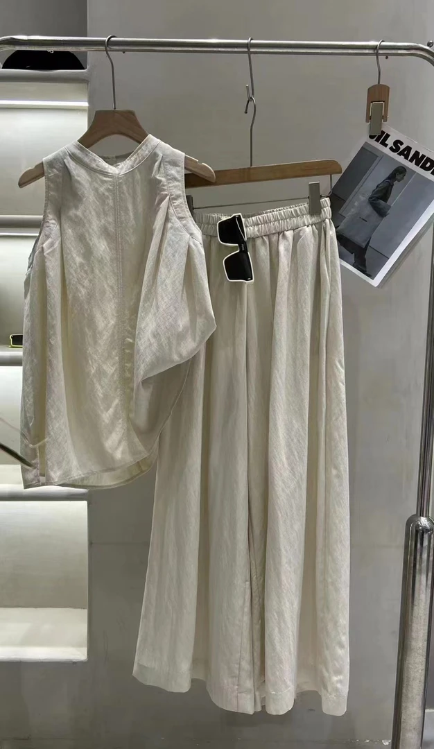 （标201-300）艾雅淳服饰 时尚套装女