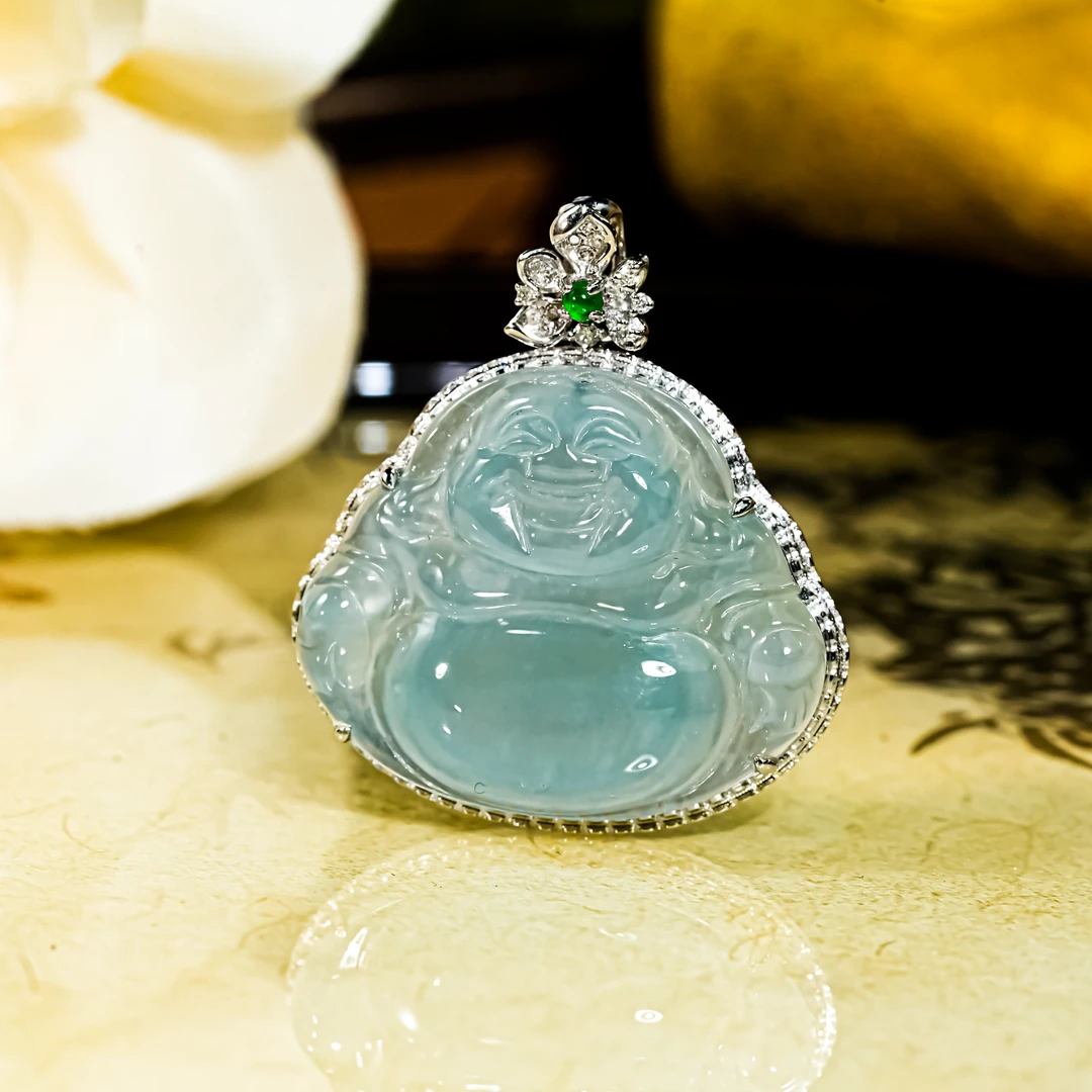 妞妞珠宝严选-18K金镶翡翠佛公吊坠包镶百搭时尚（多样性发货）