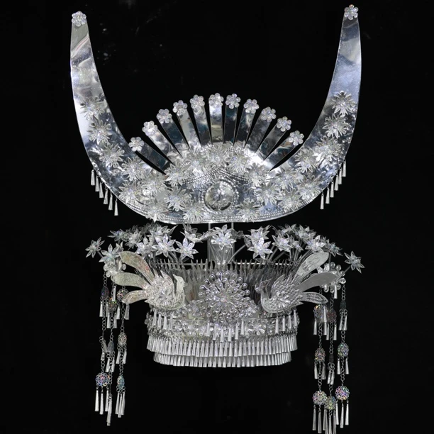 最新款苗族银饰帽子+牛角