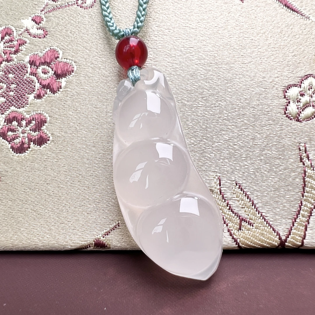 【新粉福利】玛瑙福豆吊坠女款冰透精美珠宝玉石挂件男