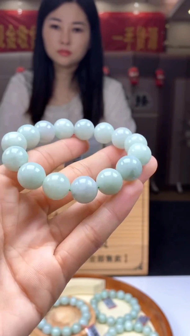 【闪购商品】定制翡翠未镶嵌         *75