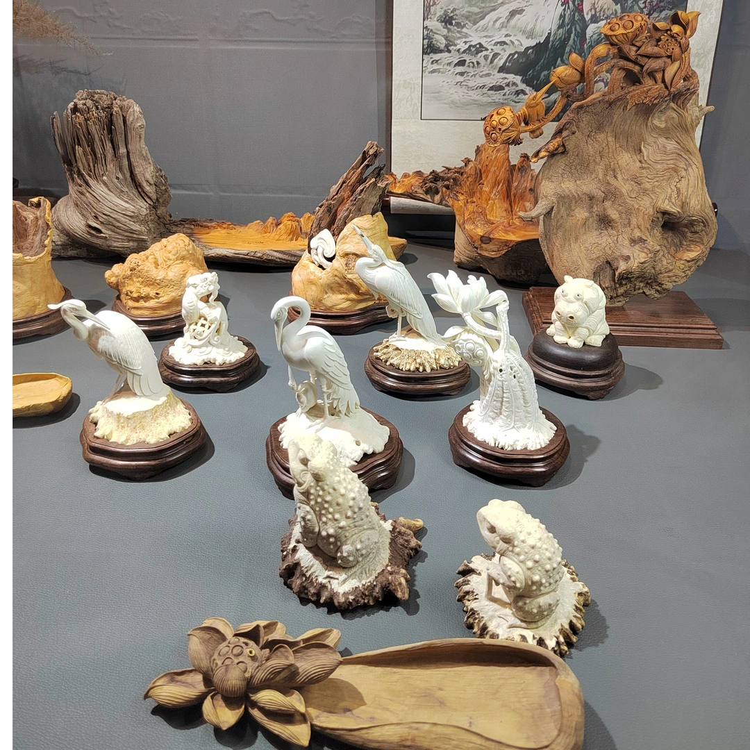 手工雕刻香炉，文玩，空间茶室意境摆件。木雕柏木孤品