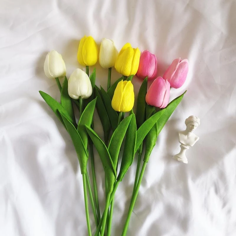 高端郁金香假花仿真花摆设客厅餐桌新年装饰花艺摆件花束仿生插花