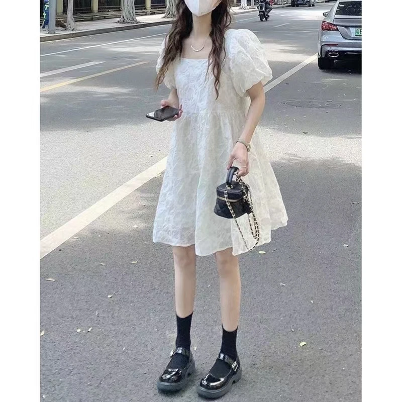 2023年新款春装法式蓬蓬裙方领泡泡袖公主裙仙女白色连衣裙子夏装