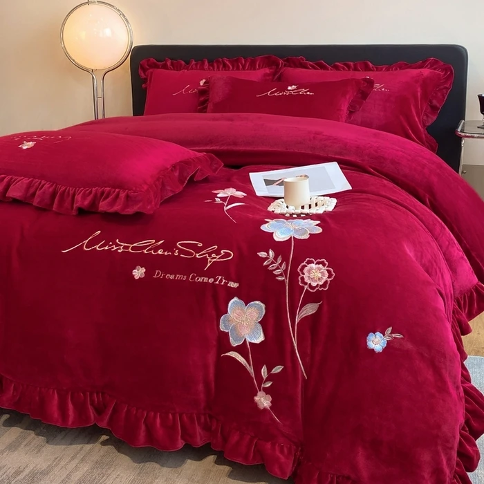 2024新款韩版加厚双面绒公主风纯色牛奶绒四件套