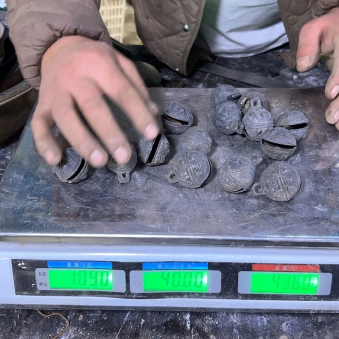 【闪购商品】青铜806