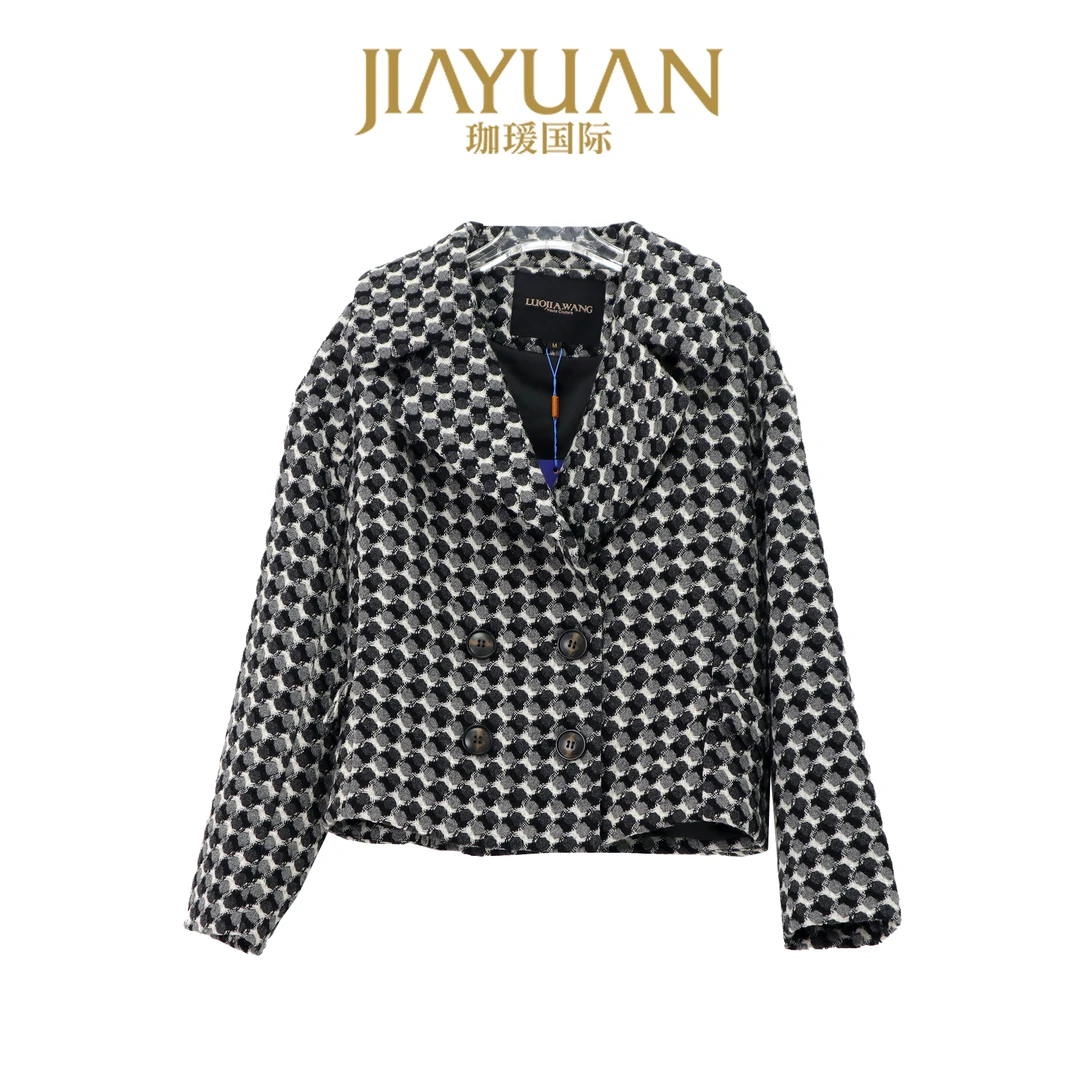 珈瑗国际2024秋冬原创设计时尚女装气质收腰短黑白外套LJE6100623