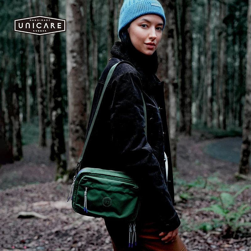 UNICARE复古单肩斜挎包 大号邮差包休闲 防泼水骑行腰包 2024新款