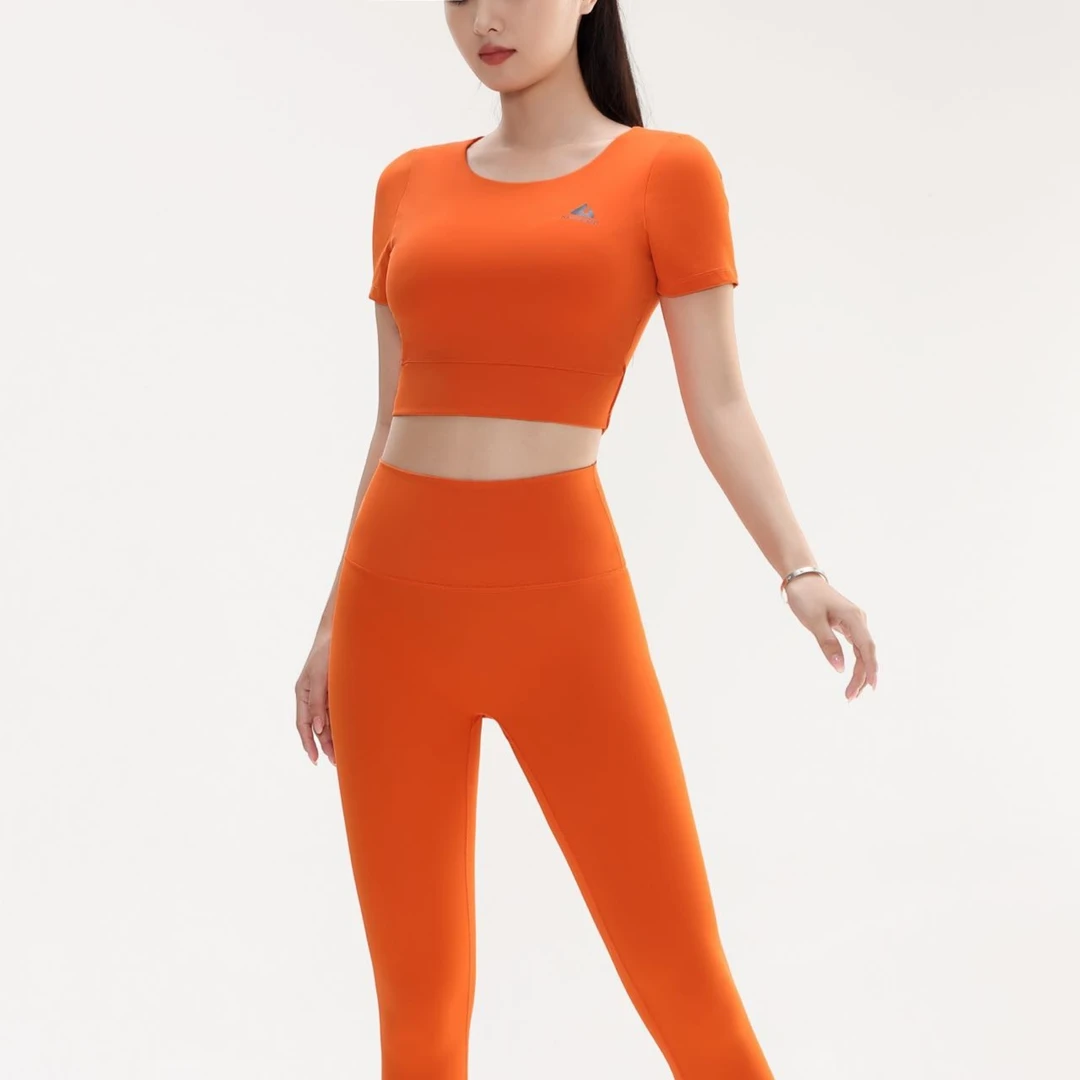 NaQiYaBei高端带胸垫美背蜜桃臀长裤健身服运动瑜伽服套装605-606
