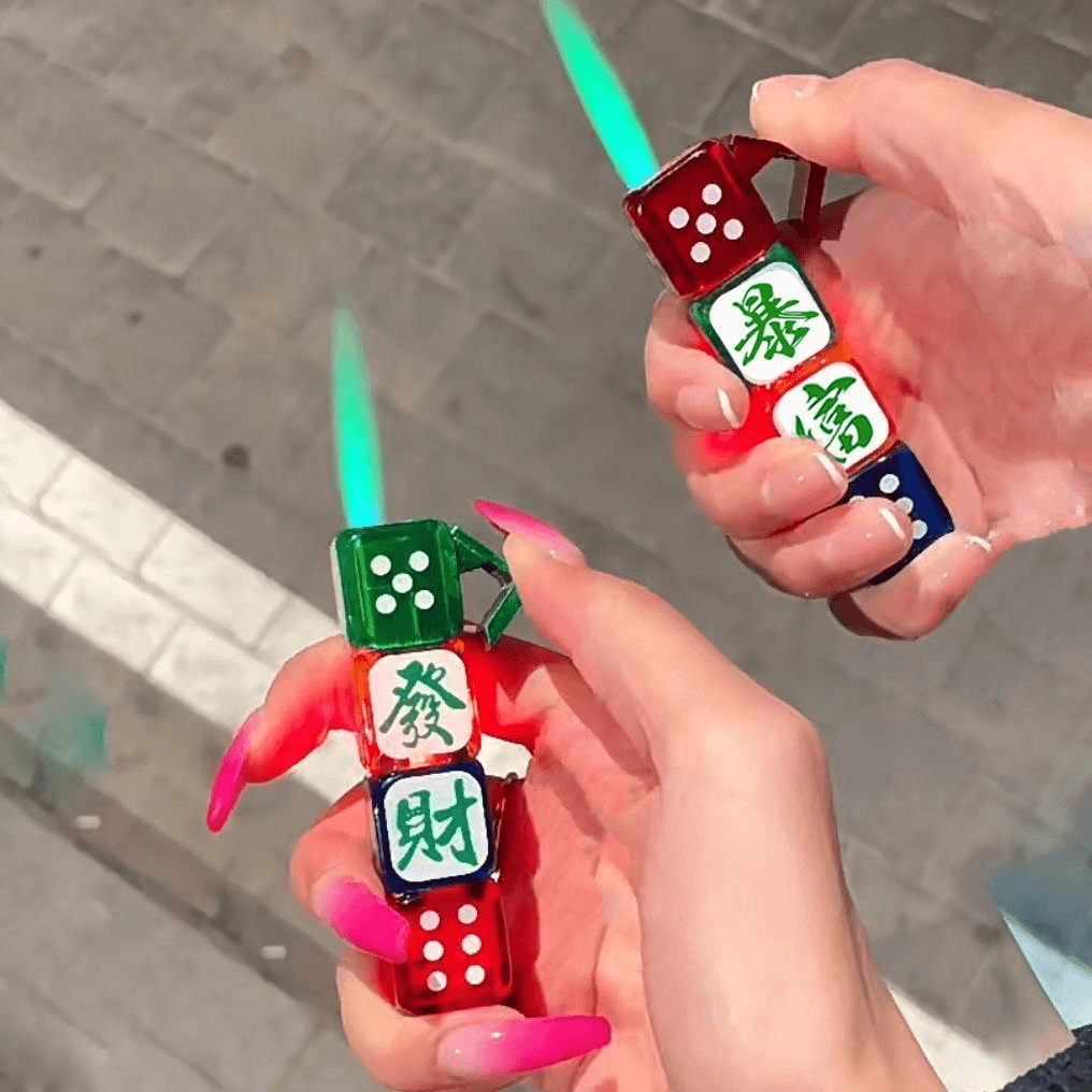 网红骰子防风打火机个性充气火力绿色火高颜值七彩闪光筛子送男友