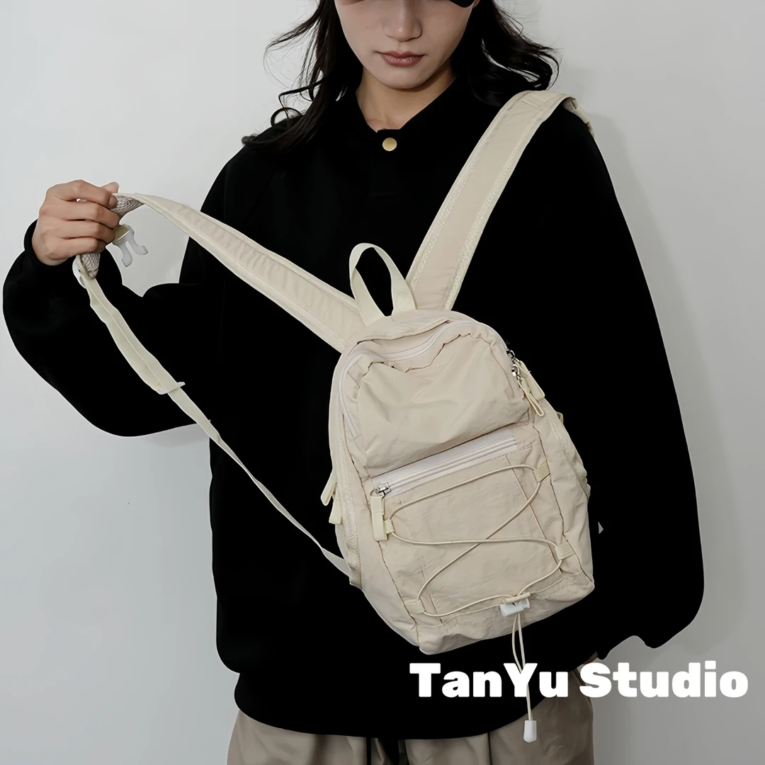 探屿户外轻便登山包爬山双肩包男女小号背包徒步骑行运动休闲书包