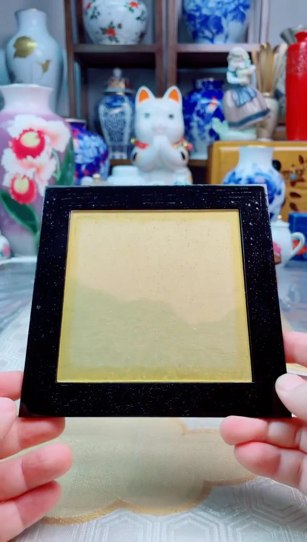 【闪购商品】碟日产实木金箔壶承