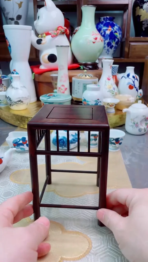 【闪购商品】盘实木高足花台一一