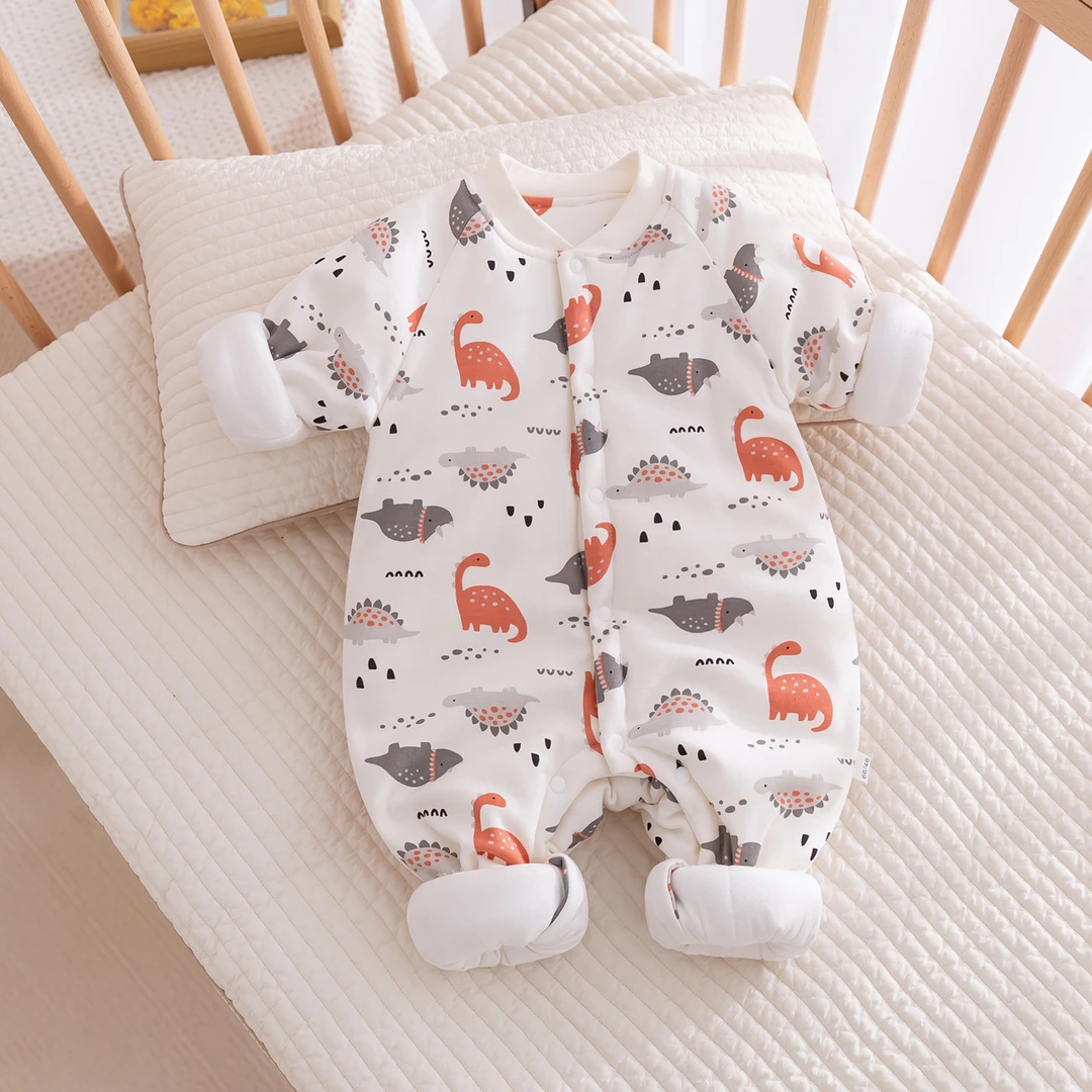 特价新生婴儿衣服秋冬季男女宝宝保暖连体衣婴幼儿夹棉哈衣外出服