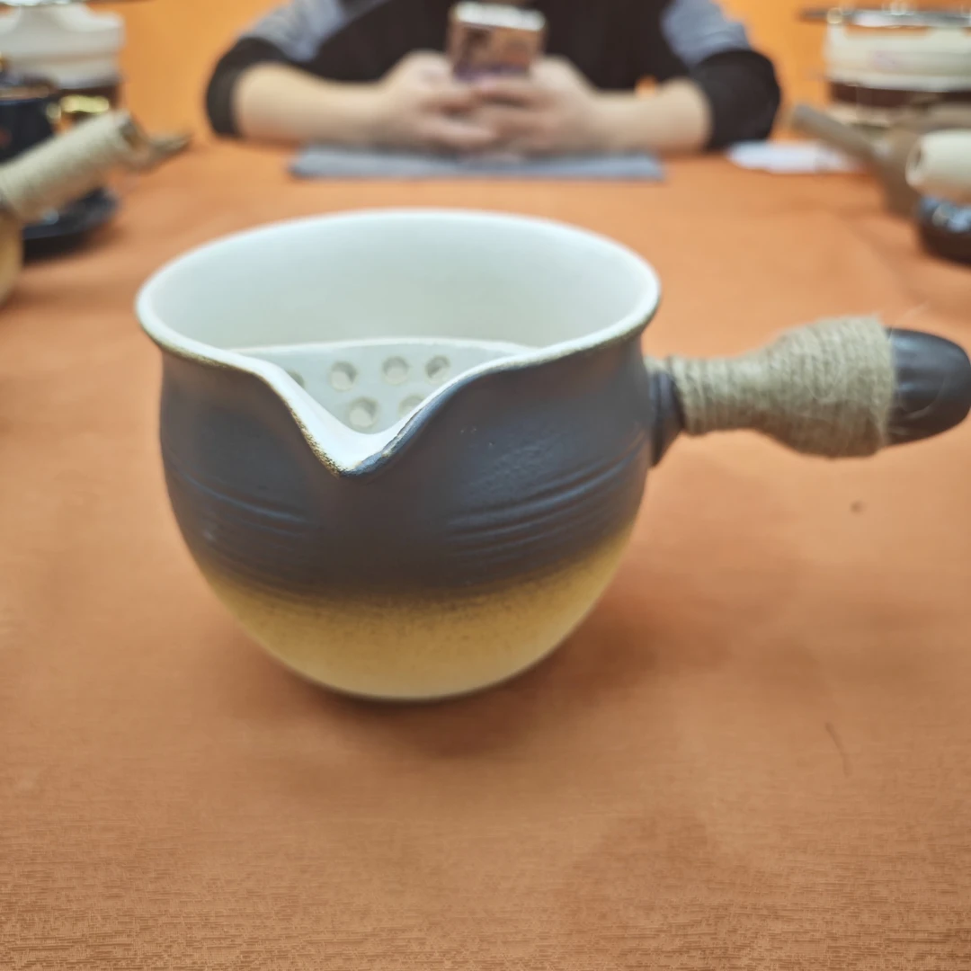 围炉煮茶罐煮茶壶明火干烧大容量侧把壶0026壶把有麻绳渐变黄