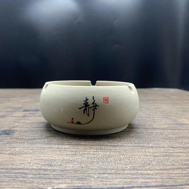 【闪购链接】F246陶泥烟灰缸纯手工精美