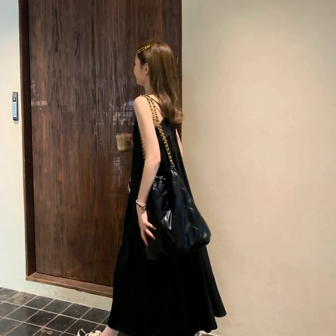 简欧服饰设计师潮牌女装孤品简陋显瘦气质设计感法式女装