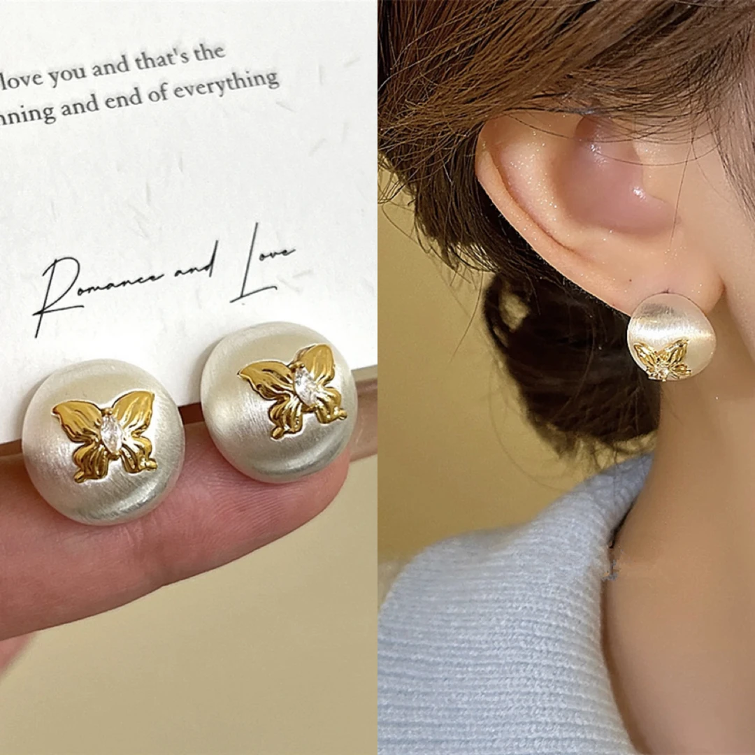 铜合金耳饰 高级感雅丹风银色拉丝镶嵌金色蝴蝶耳扣日常通勤