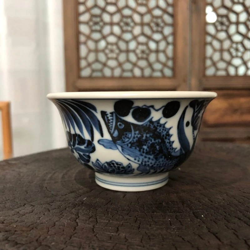 【天成赏瓷】全手工手绘元青花鱼藻纹压手杯茶器茶盏高端瓷器yd.