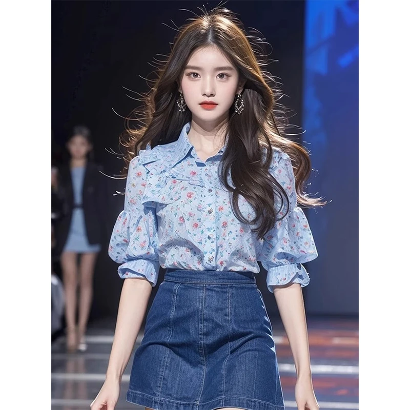 夏季穿搭设计感减龄多巴胺蓝色碎花衬衫女装气质灯笼袖衬衣31751#