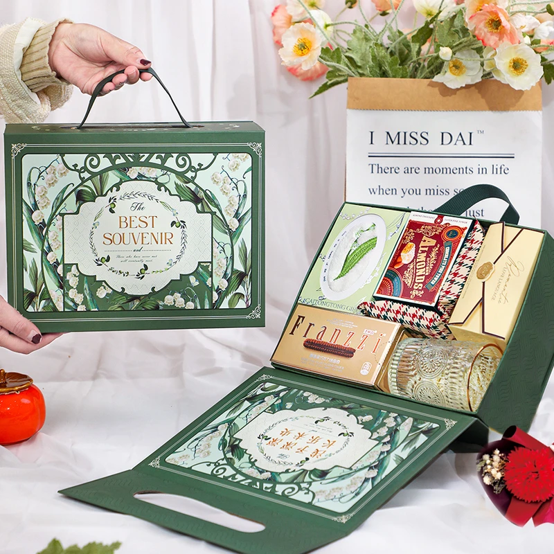 结婚成品礼盒喜糖订婚宴送宾客伴娘伴手礼搭配好含糖实用回礼套装