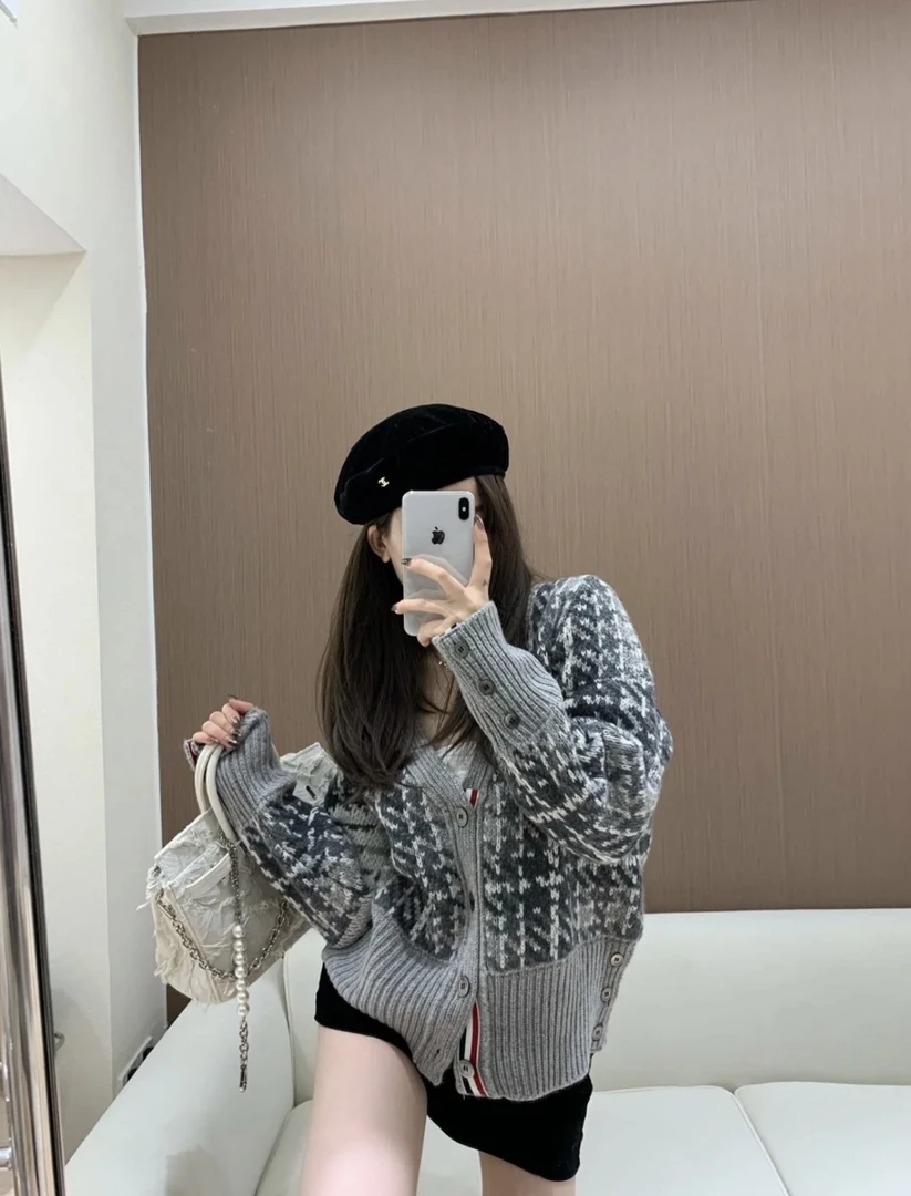 Thom Browne/汤姆布朗/杂色开衫毛衣 1码 99新 GM001333