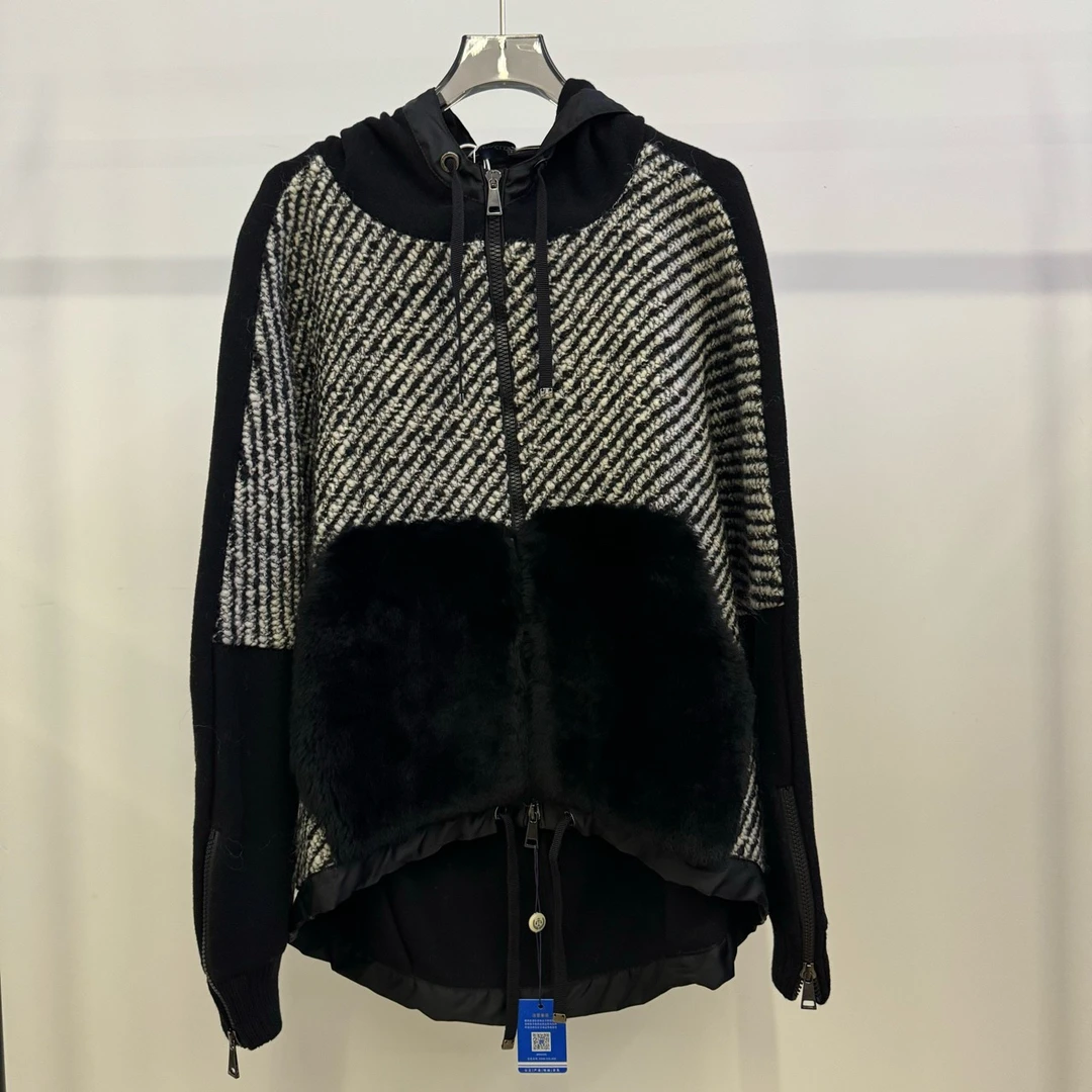 99新 MONCLER 盟可睐/蒙口/拼接开衫外套 M码 GM001125
