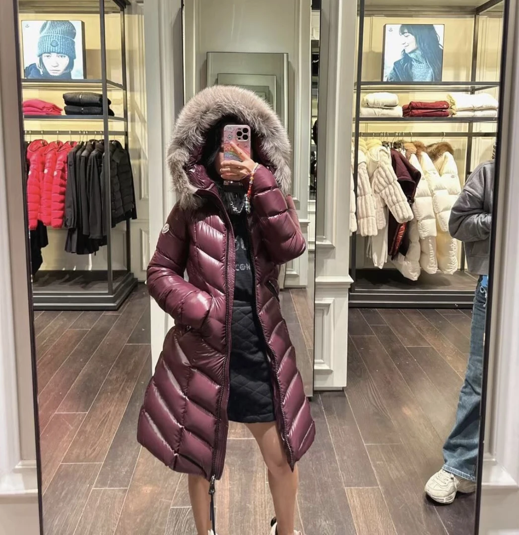 99新 MONCLER Moncler/蒙口/暗红色长款收腰羽绒服 1码GM001855