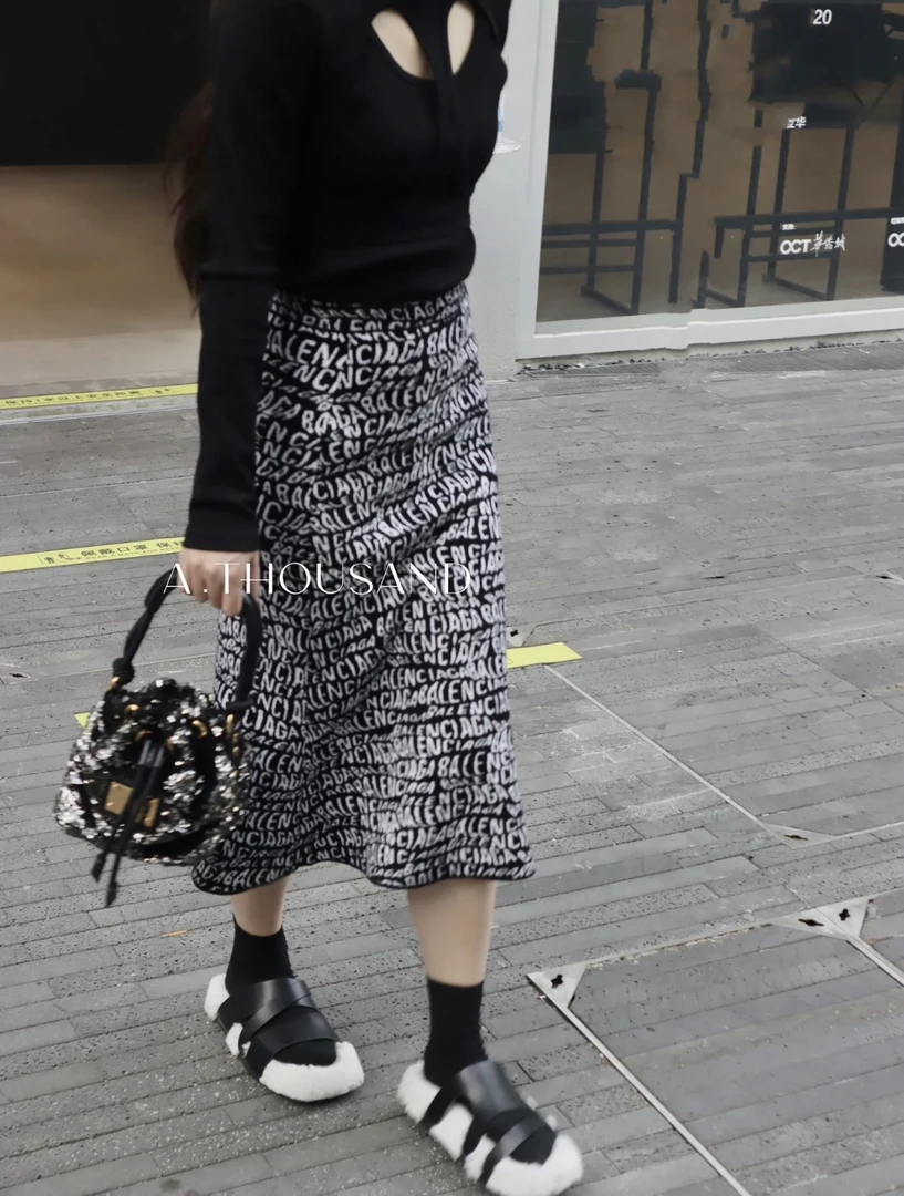 Balenciaga/巴黎世家/弹幕针织半裙 M码 99新 GM000748