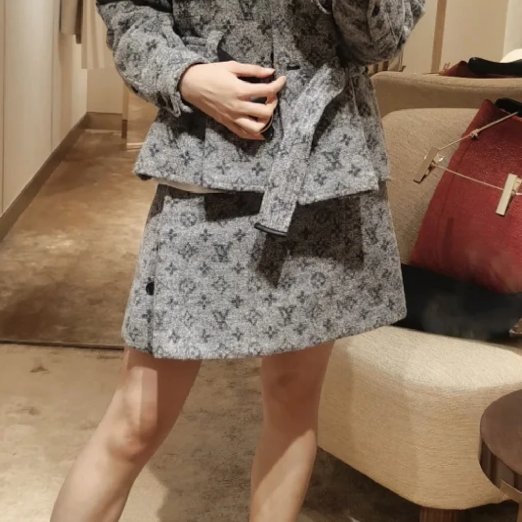 Louis Vuitton/路易威登/毛尼满印半裙 40码 99新 GM000443