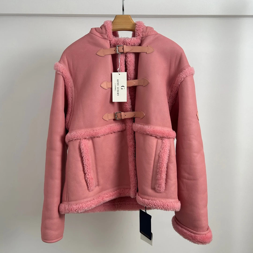 Louis Vuitton/粉色皮毛一体皮扣外套 34码 全新 GM001585