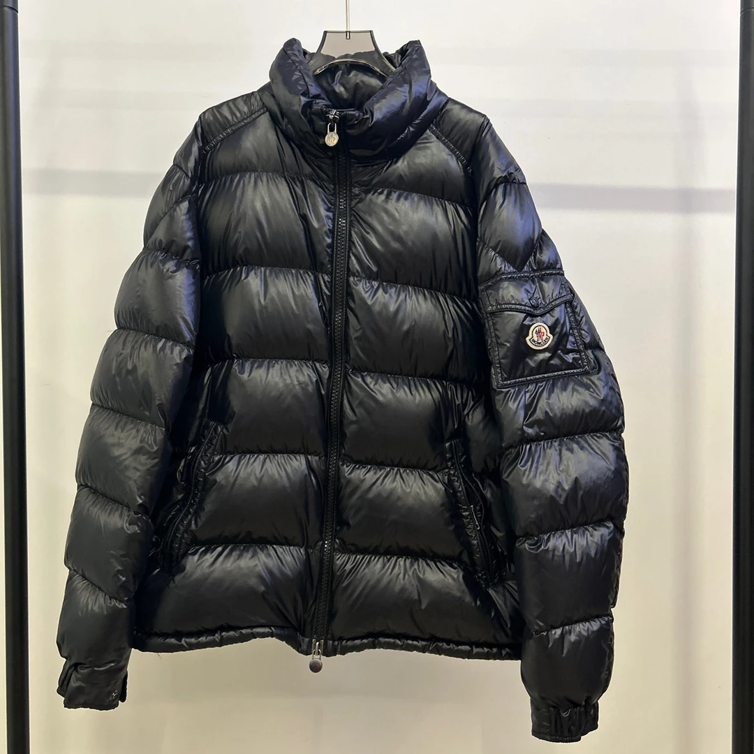 Moncler/盟可睐/蒙口/maya羽绒服黑色6码 缺帽子 99新 GM000920