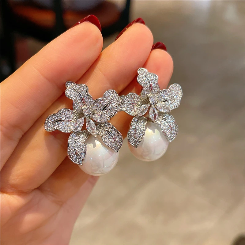 铜合金耳饰 1352新款满钻重工百合花耳钉轻奢气质镶钻耳环百搭