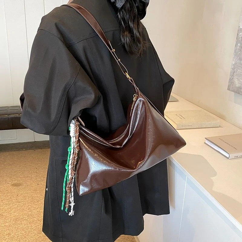 【轻奢女包】【带挂件】新款时尚百搭女包 A608