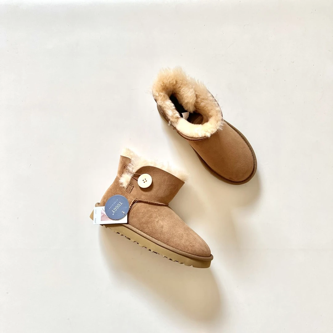 【羊皮毛一体】经典3352一粒扣低筒时尚保暖加厚加绒雪地靴