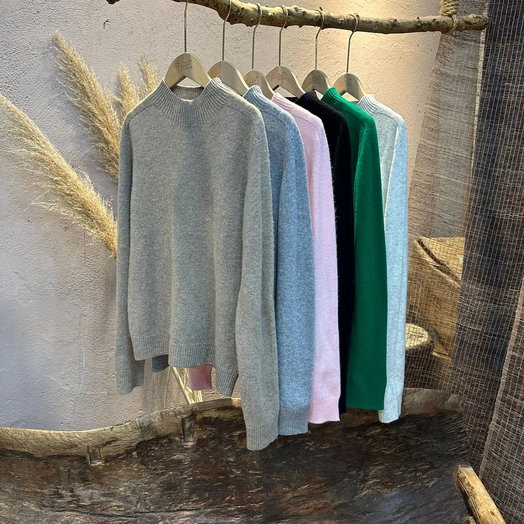 830半隐微尘冬季高品圆领百搭羊毛衫纯色时尚休闲针织打底毛衣