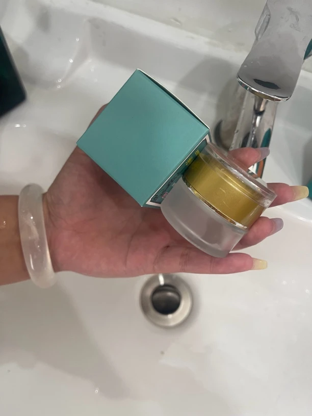 【33专属】豆豆美妆旅游出行分装瓶（20克）。