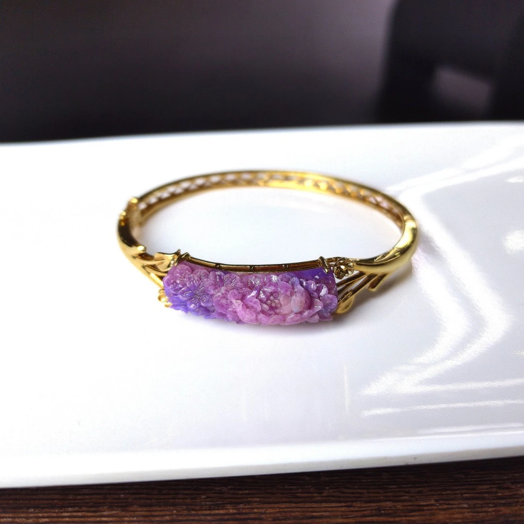 匡氏珠宝 18K金舒俱来幻彩樱花手镯 Z-HL-A8155（多样性发一）