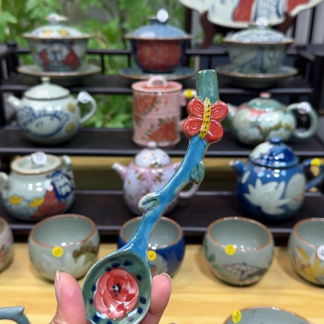 2**9景德镇陶瓷手绘作品