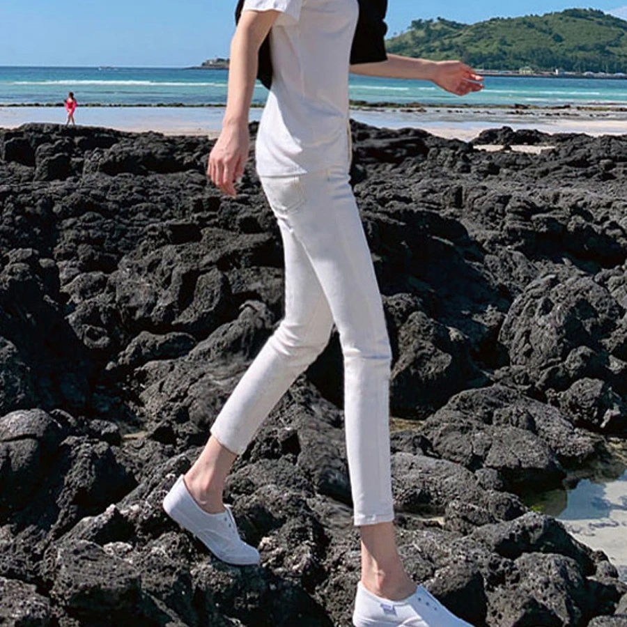纯白色牛仔裤女九分裤春秋新款弹力紧身显瘦铅笔长裤高腰小脚裤