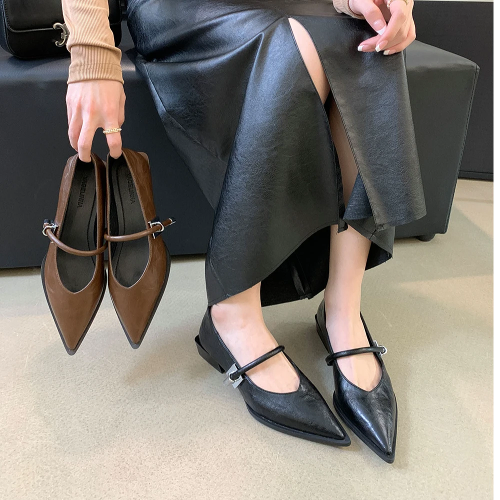 单鞋百搭复古法式粗跟高跟尖头跟鞋气质时尚英伦风小单鞋女秋冬