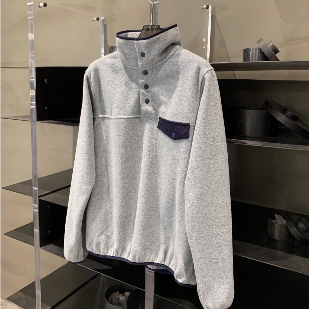 假口袋设计灰蓝撞色秋冬摇粒绒立领长袖卫衣女 W6754