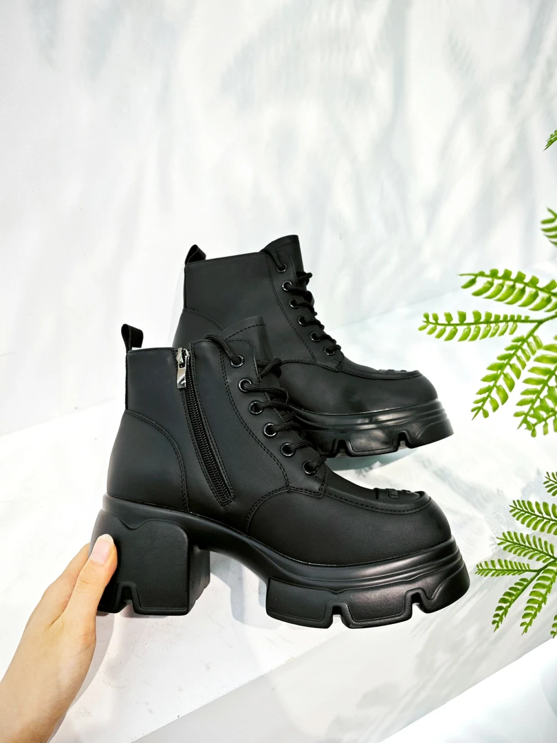 厚底马丁靴女款秋冬新款增高防水台英伦风黑色小个子短靴891-12